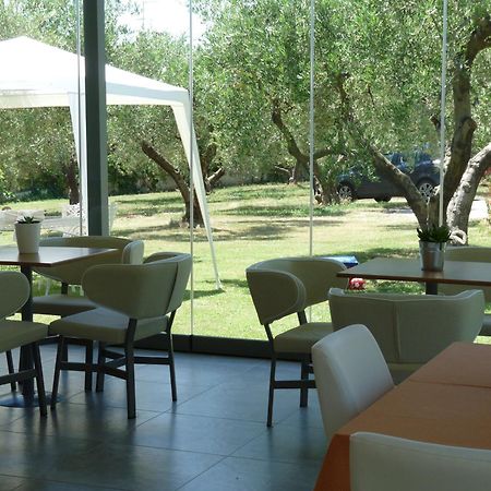 Evripidis Hotel Afytos Buitenkant foto