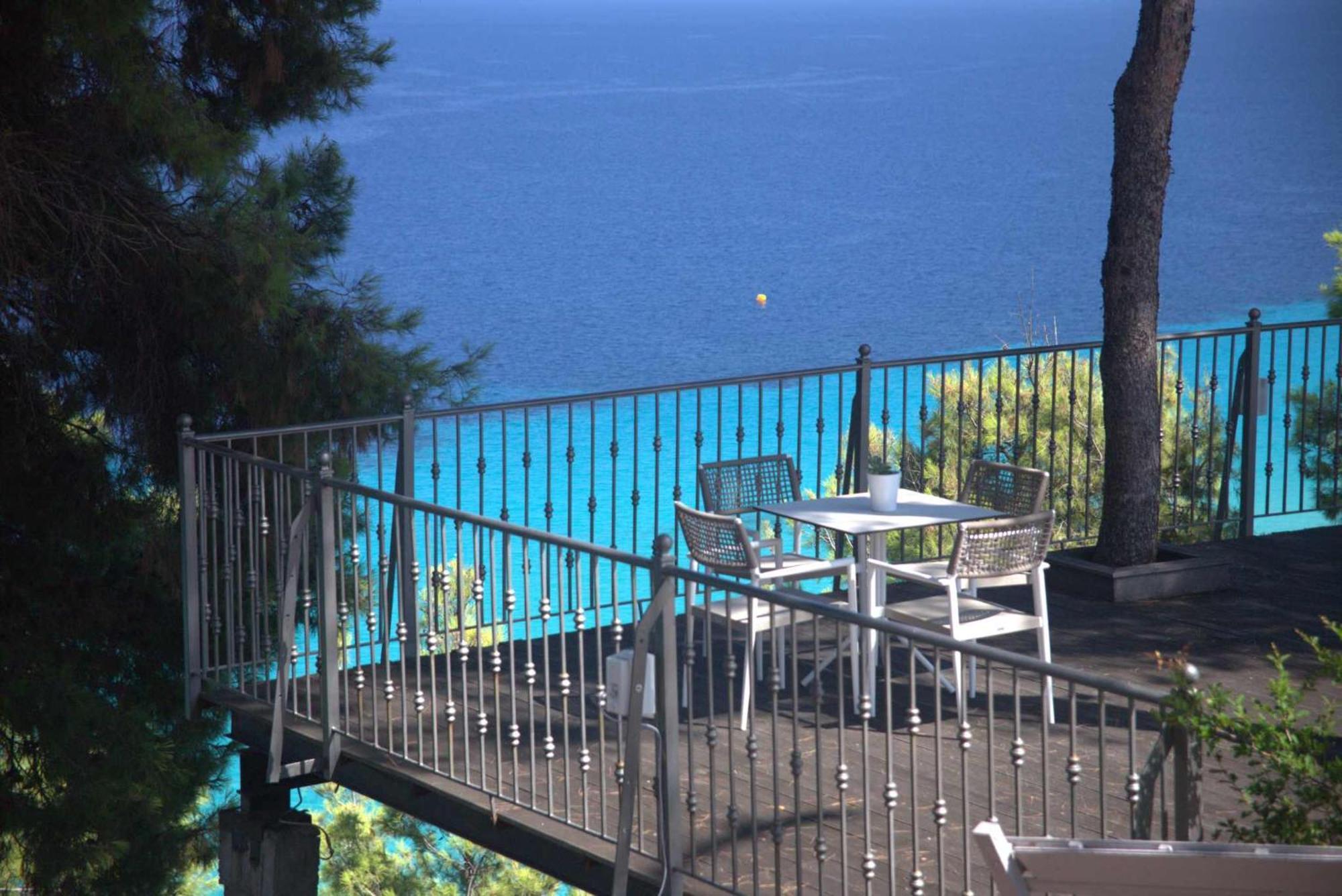 Evripidis Hotel Afytos Buitenkant foto