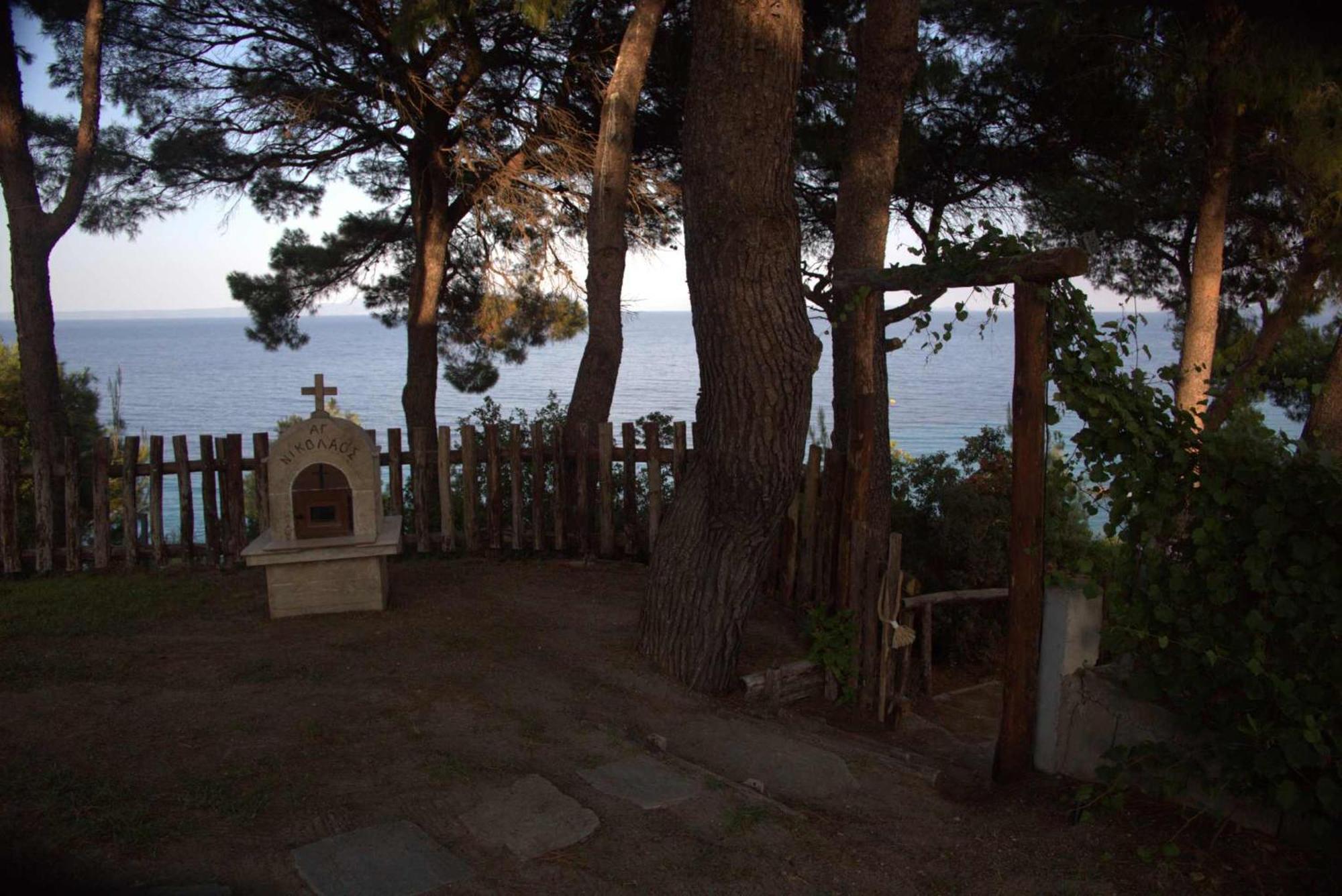 Evripidis Hotel Afytos Buitenkant foto