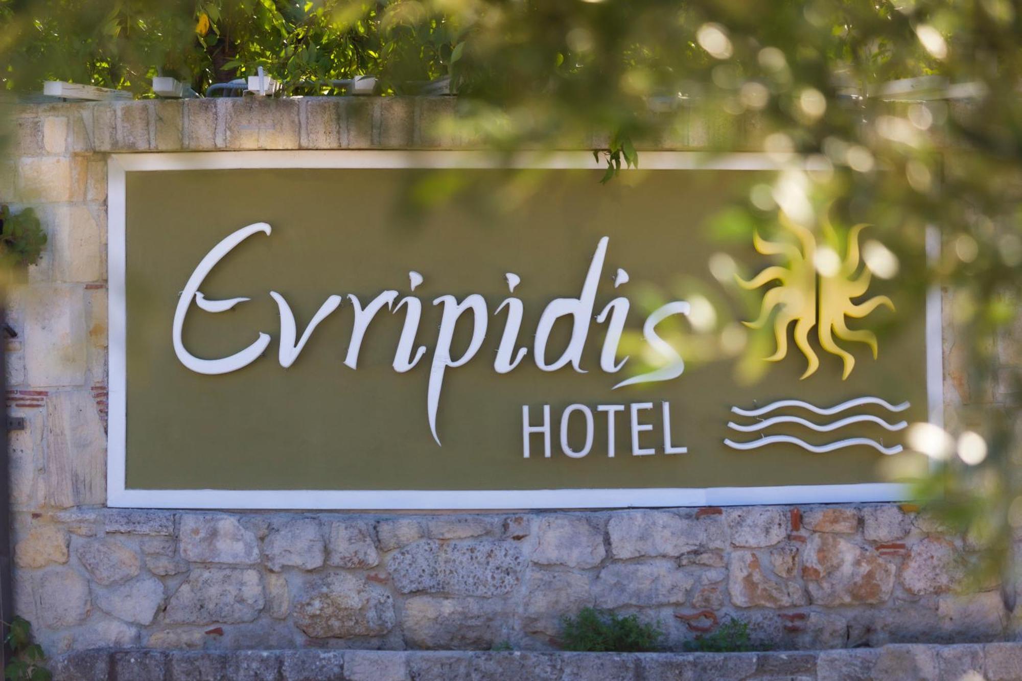 Evripidis Hotel Afytos Buitenkant foto