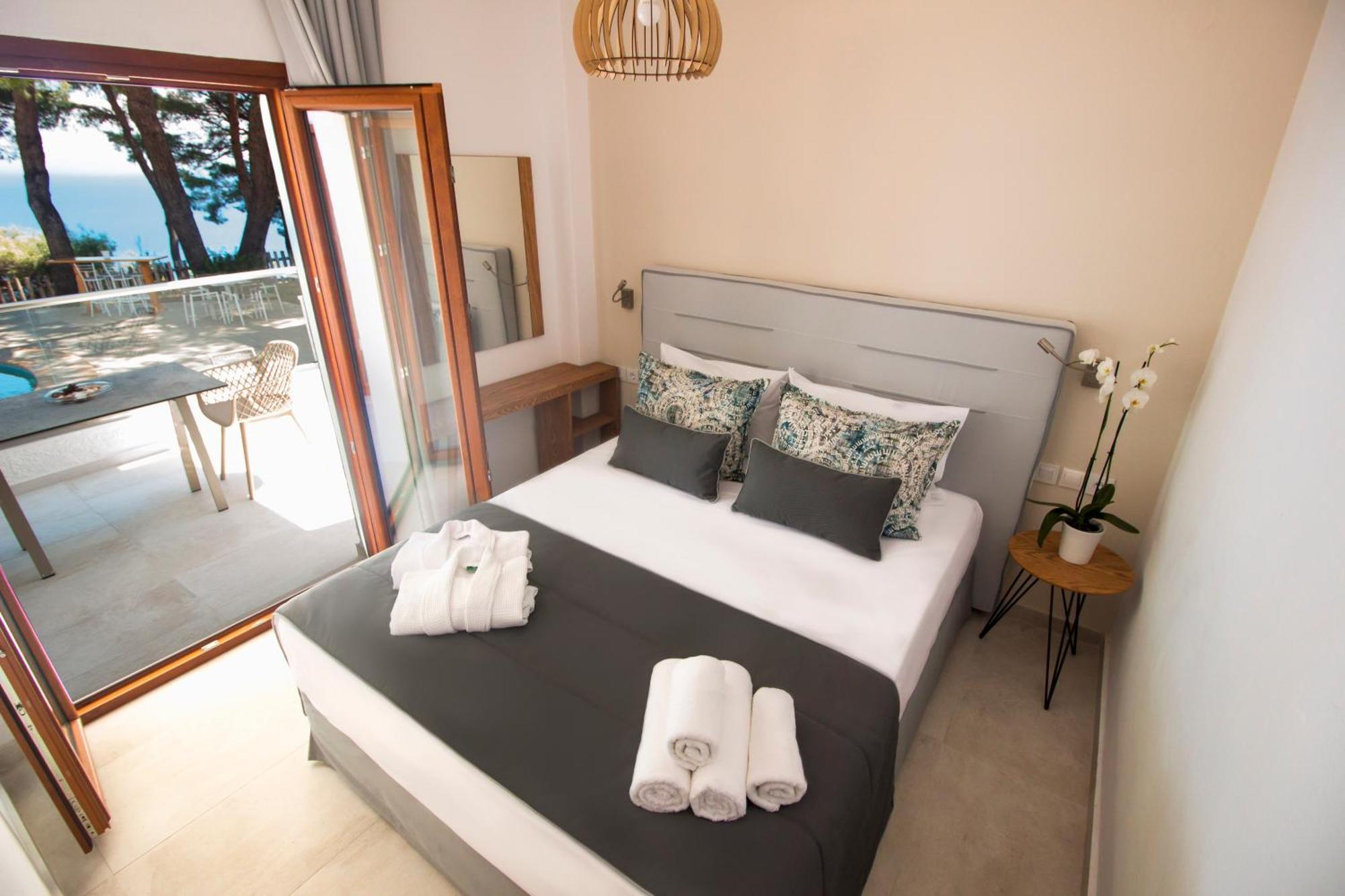 Evripidis Hotel Afytos Buitenkant foto