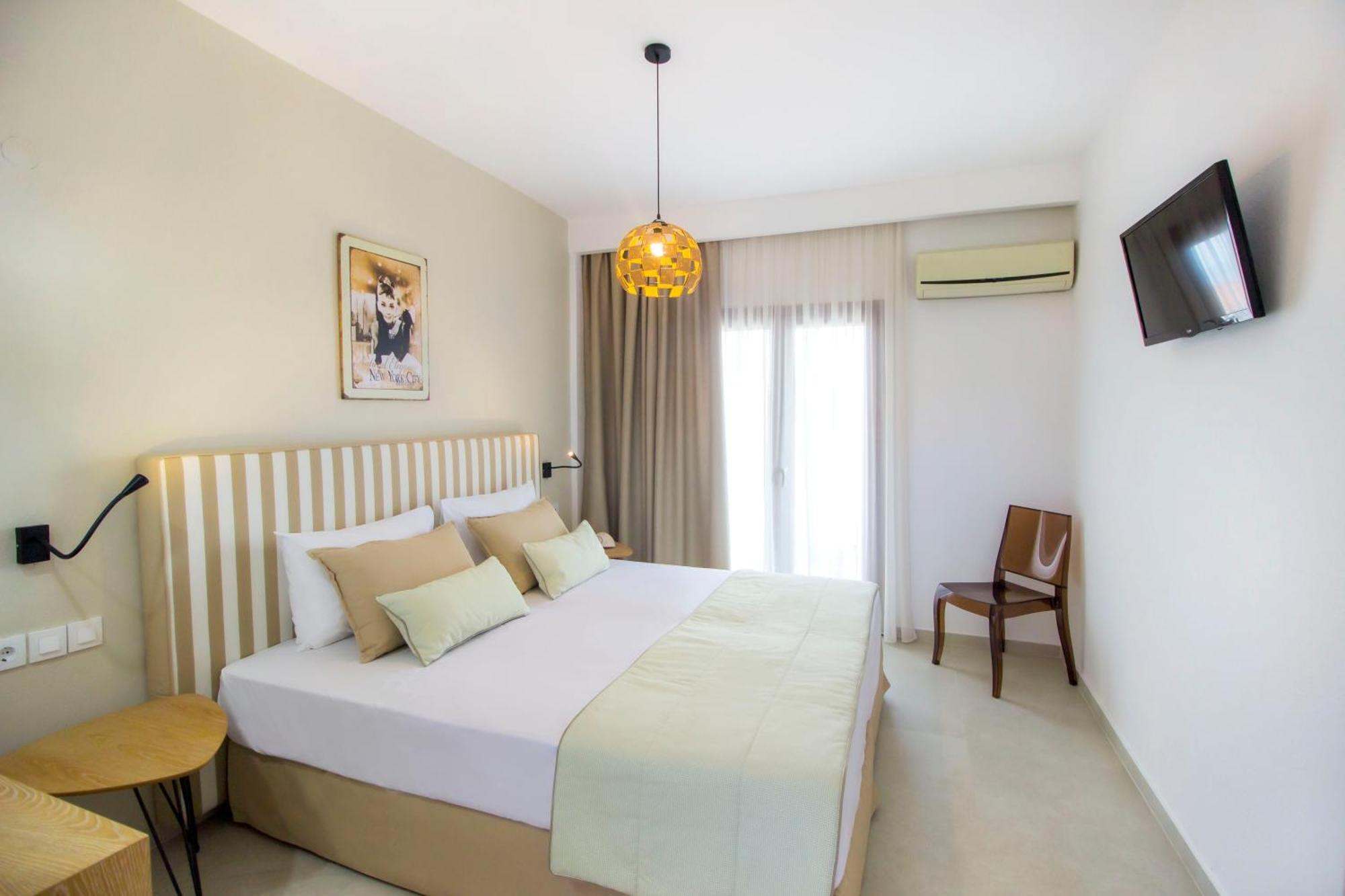 Evripidis Hotel Afytos Buitenkant foto